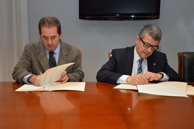 Acuerdo-CIM-Formacion-Universidad-Catolica-Valencia-Veterinaria-2|Jose-Alfredo-Peris-Carme-Soler-Julian-Cardenas-CIM-Universidad-Católica-Valencia-Veterinaria|logo-HOSPITAL-VETERINARIO-Universidad-Catolica-Valencia|Acuerdo-CIM-Formación-Universidad-Católica-Valencia-Veterinaria-1|Acuerdo-CIM-Formación-Universidad-Católica-Valencia-Veterinaria-2|Acuerdo-CIM-Formación-Universidad-Católica-Valencia-Veterinaria-3|Carme-Soler-Julian-Cardenas-CIM-Universidad-Católica-Valencia-Veterinaria|Acuerdo-CIM-Formacion-Universidad-Catolica-Valencia-Veterinaria-2|Jose-Alfredo-Peris-Carme-Soler-Julian-Cardenas-CIM-Universidad-Catolica-Valencia-Veterinaria