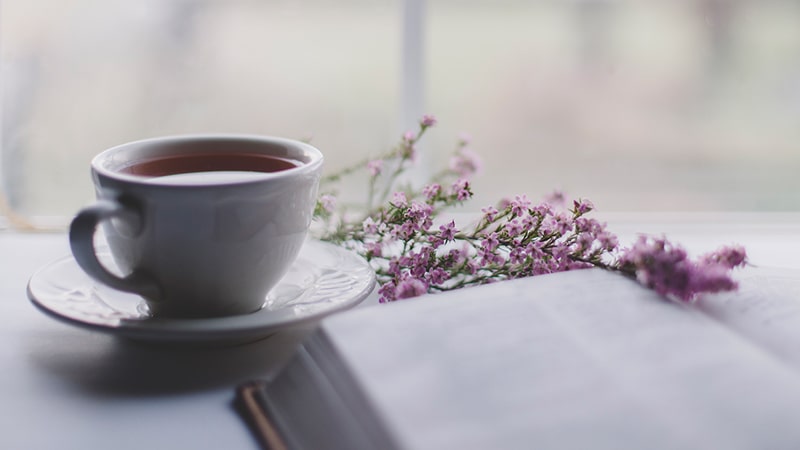 Combatir la ansiedad, el estrés y la depresión con fitoterapia 1 Lavanda y té para el estrés