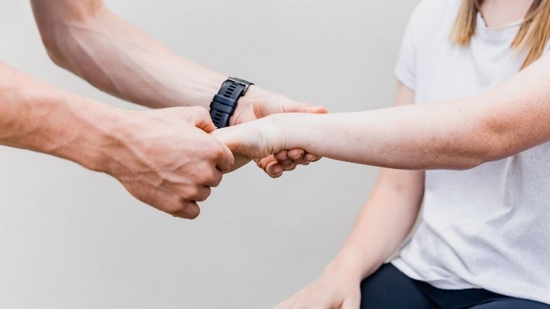 Terapia manual para el ganglión de muñeca 1 Terapia de ganglión