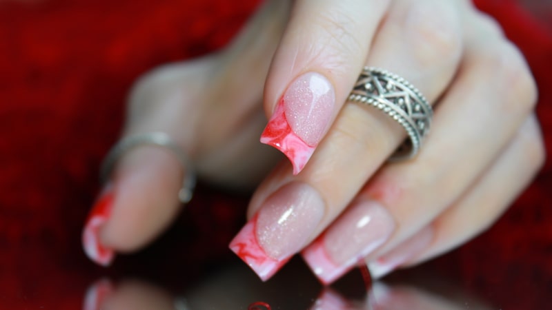 Cómo aplicar uñas de polygel y consejos para evitar que se levanten 1 Uñas de polygel