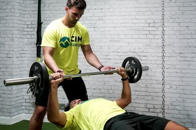 Técnico especialista en fitness y entrenamiento personal