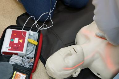 Soporte vital básico y DEA (Oficial)