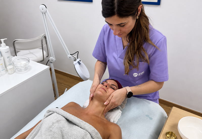 Higiene y tratamientos faciales
